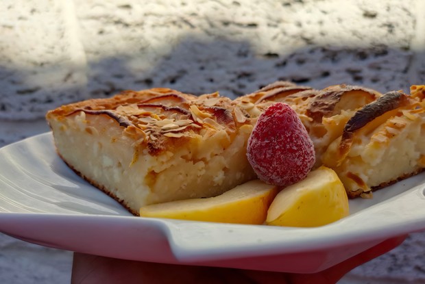 Творожно-манный пирог