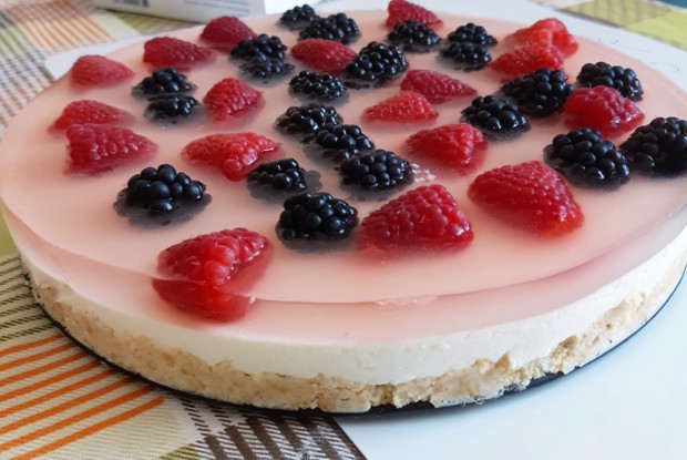 Творожный чизкейк без выпечки и сахара