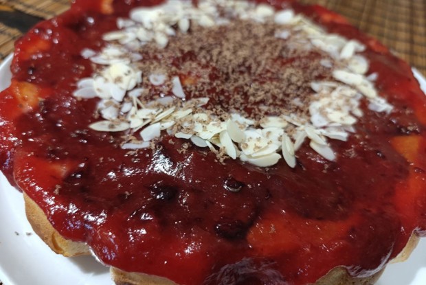 Творожный пирог со сливами