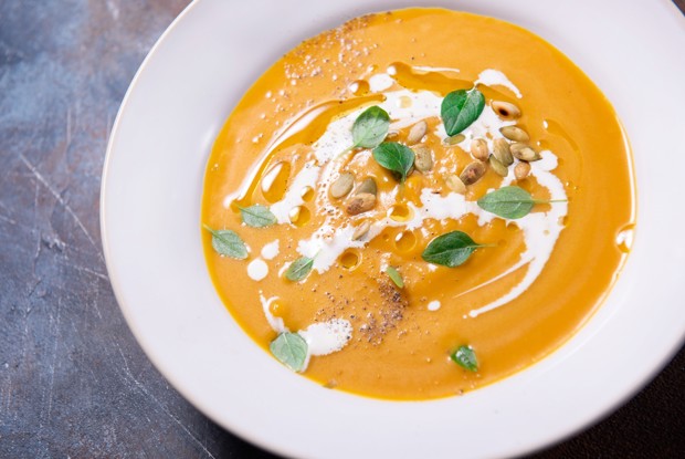 Тыквенный суп с базиликом