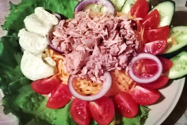 Тюна салат с Ко-Пангана