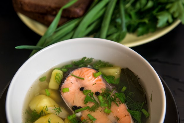 Уха из форели