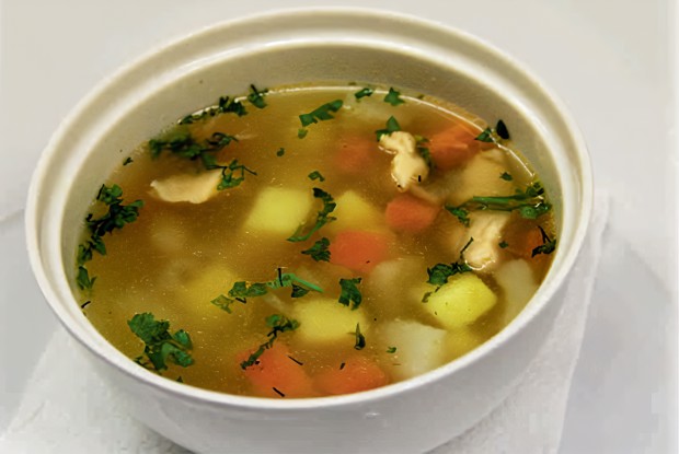 Уха из лосося в мультиварке