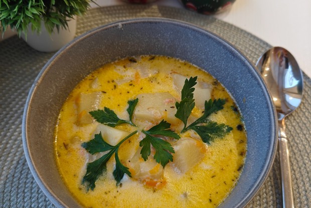 Уха по-фински со сливками