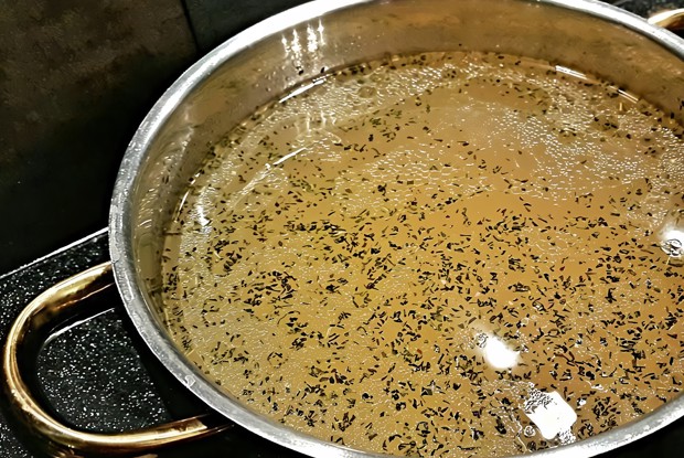 Утиный суп с грибами