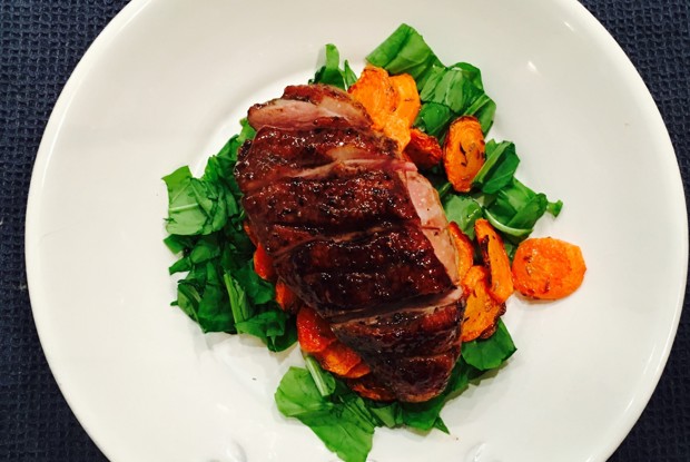 Утка с соусом наршараб и карамелизованной морковью