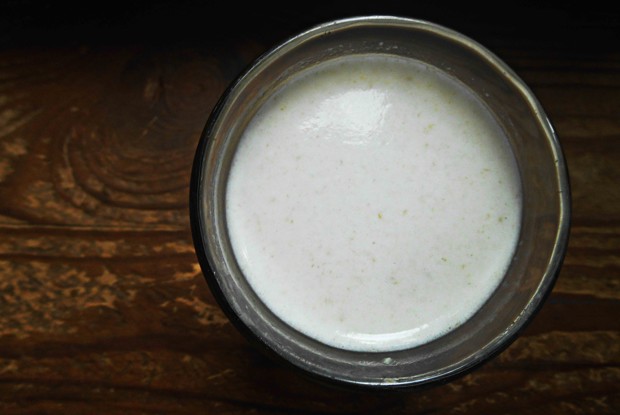 Утренний банановый смузи с овсяными хлопьями