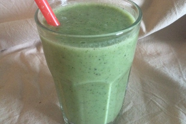 Ванильный смузи из киви и дыни