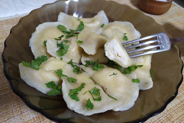 Вареники с адыгейским сыром