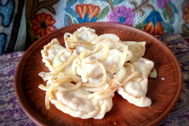 Вареники с капустой и луком