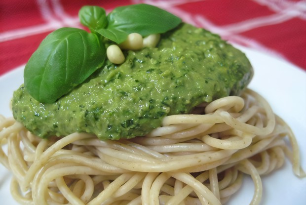 Веганский соус песто