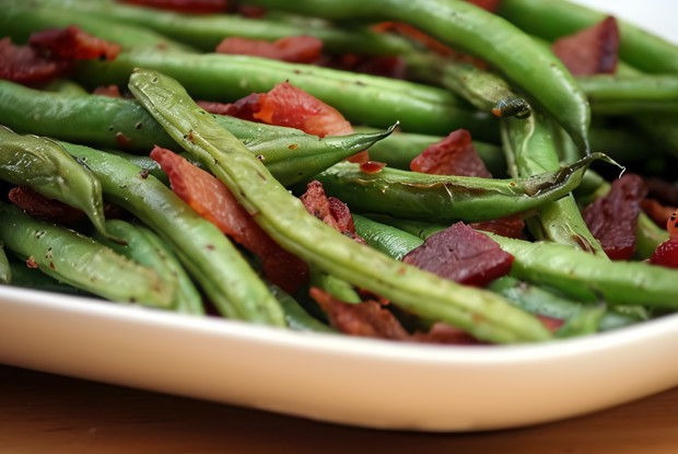 Ветчина с зеленой фасолью