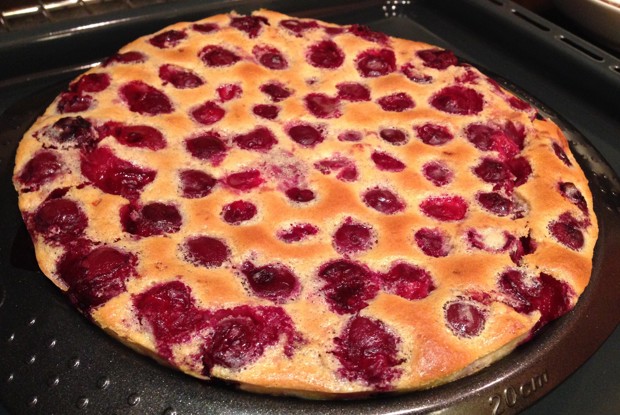 Вишневая запеканка без косточек