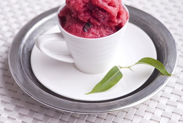 Вишневый шербет с белым вином