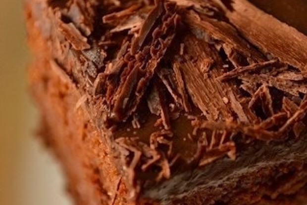 Влажный шоколадный пирог без яиц