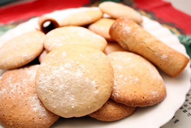 Воздушное миндальное печенье