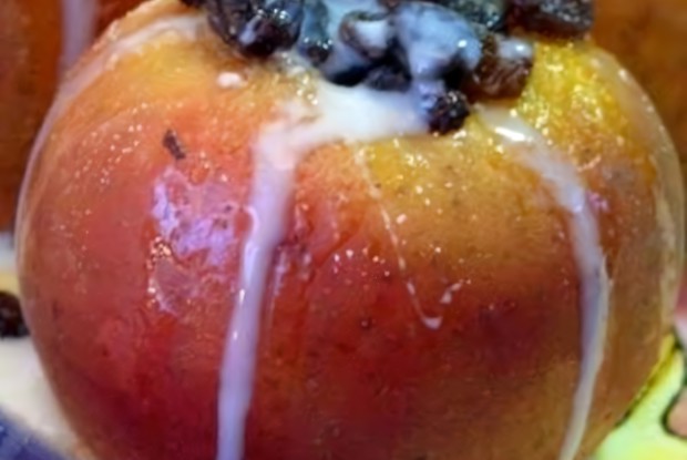 Яблоки с начинкой