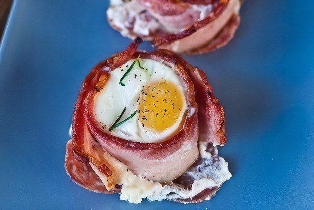 Яичница с грибами по-провански