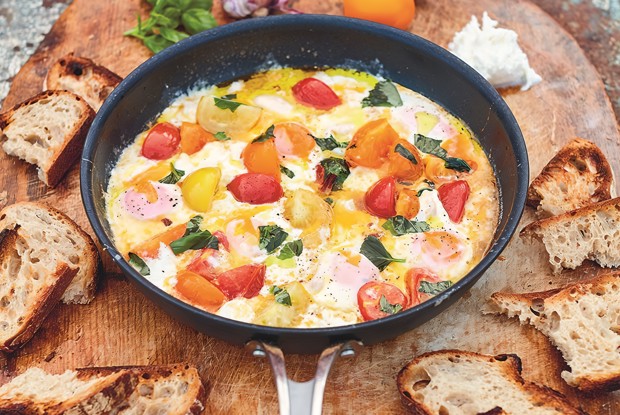 Яичница с моцареллой