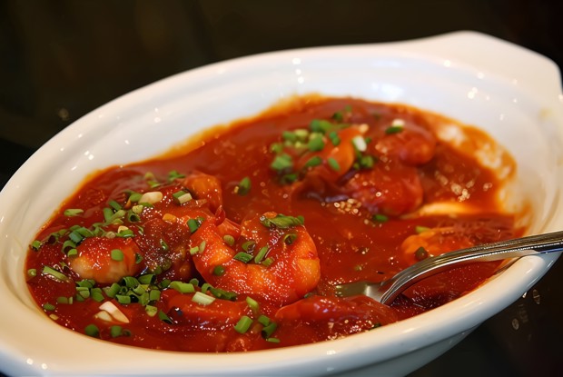 Закуска из креветок, томата и водки