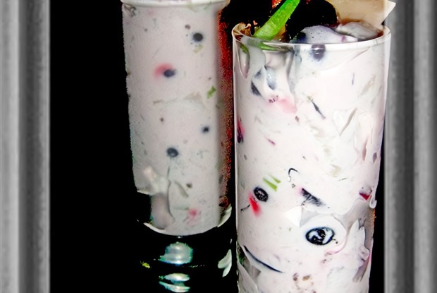 Закуска из сельди с черной смородиной