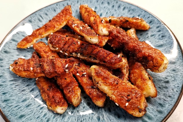 Закуска к пиву из сыра халуми