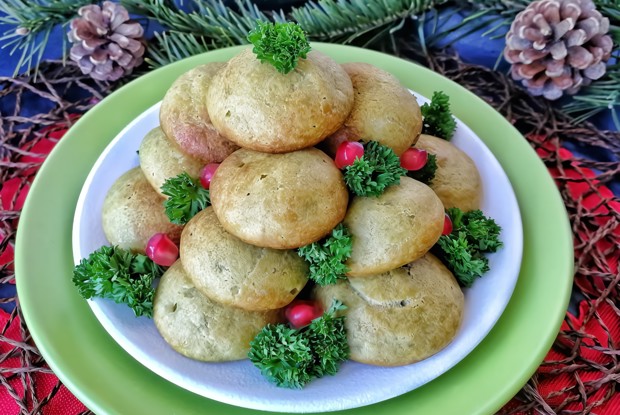 Закусочные эклеры «Родственники оливье»