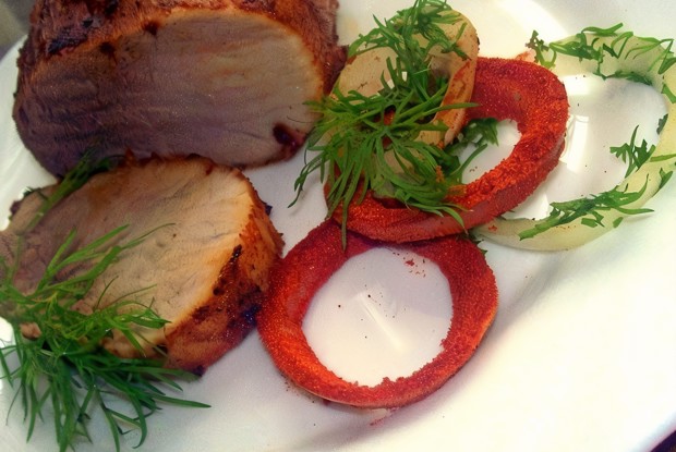 Запеченная свинина с паприкой