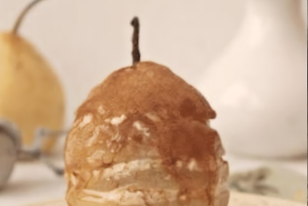 Запеченная груша с творогом