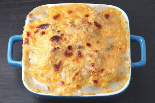 Запеченная треска с морковью под сыром