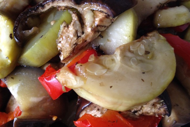 Запеченные овощи с розмарином