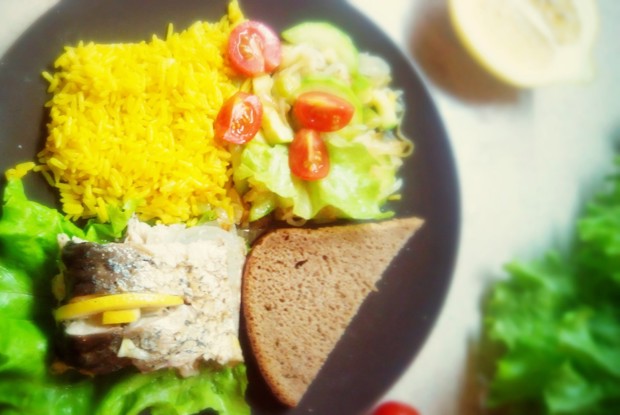 Запеченный белый амур в фольге