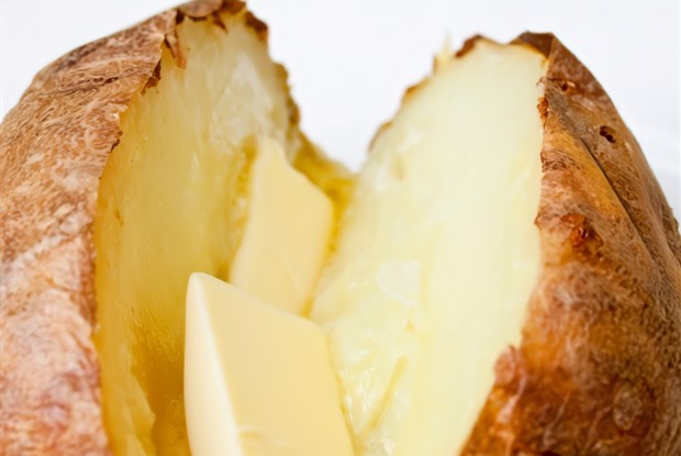 Запеченный картофель с морской солью