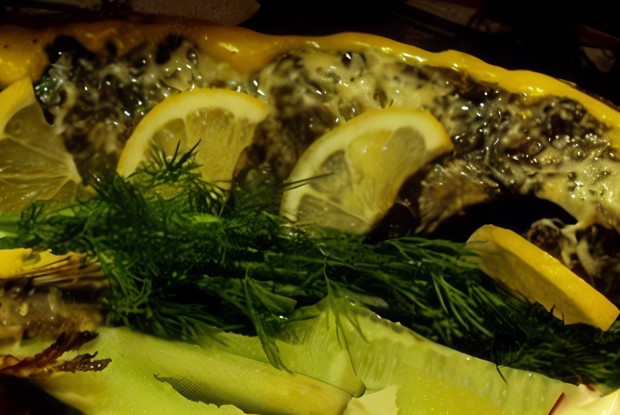 Запеченный королевский осетр