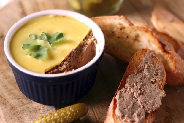 Запеченный паштет из куриной печени с бренди