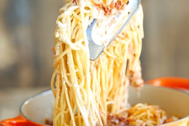 Запеченные спагетти с сыром