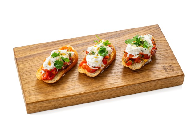 Запеченный перец со страчателлой