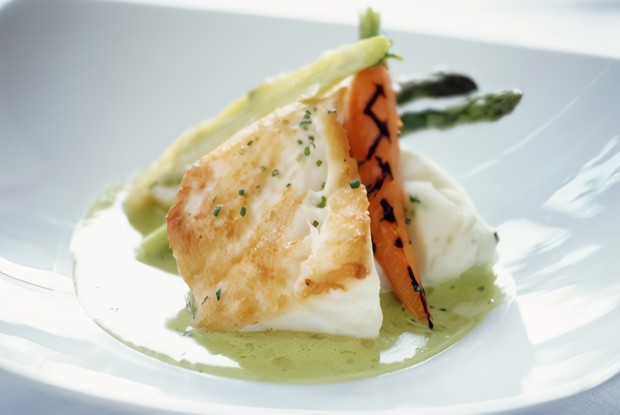 Запеченое филе морской щуки с сырным пюре