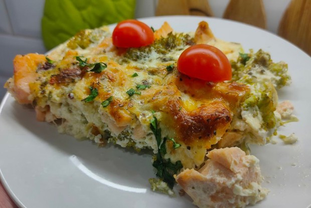 Запеканка из семги и брокколи