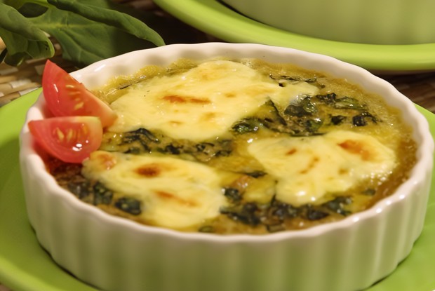 Запеканка из шпината и лапши