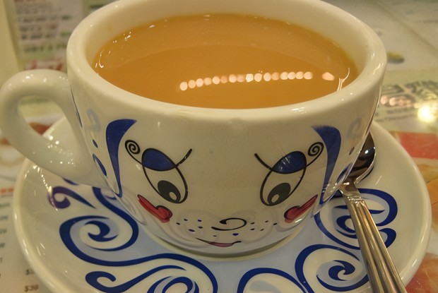 Зеленый чай на молоке