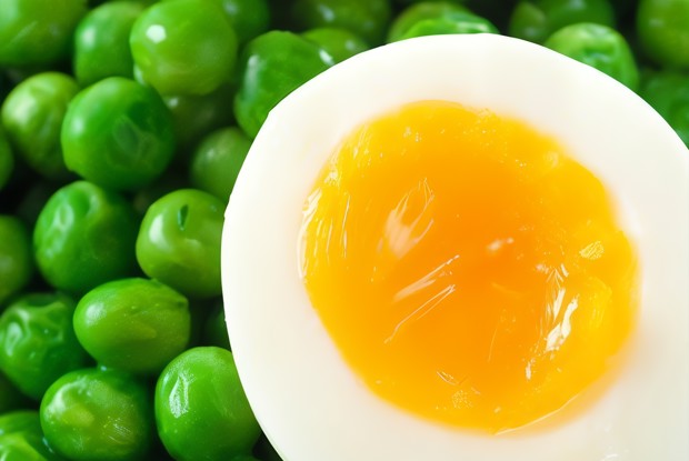 Зеленый горошек в масле