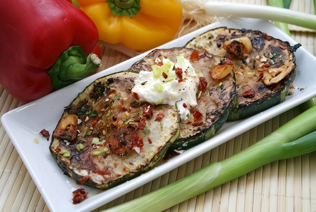 Жареные цукини с орегано и чесноком