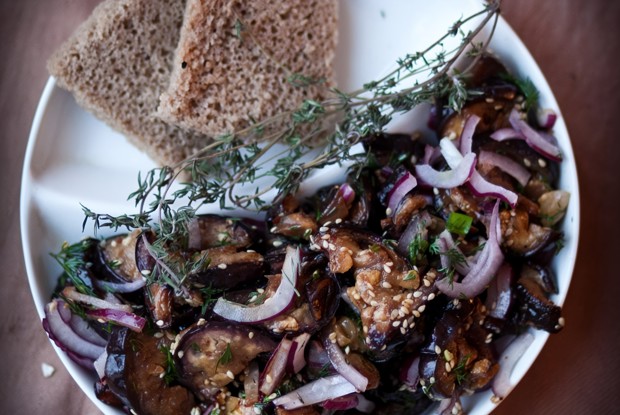 Жареный баклажан в медовом маринаде