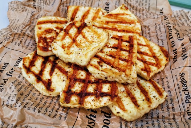 Жареный адыгейский сыр