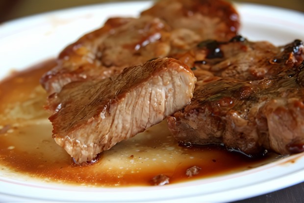 Жаркое из свинины с пряностями