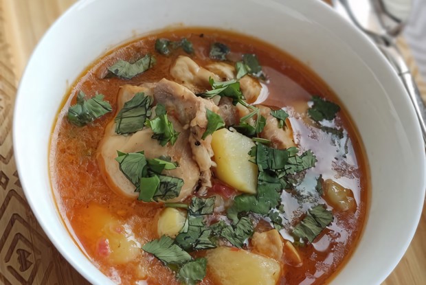 Жаркое с курицей и картофелем