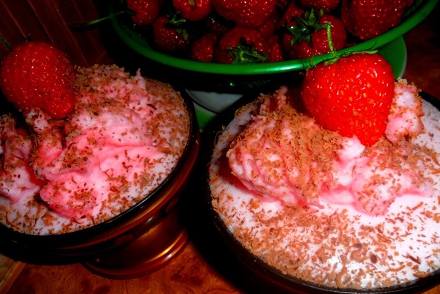 Желе с клубничным суфле