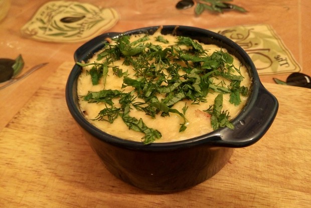 Жюльен с курицей, грибами и сыром