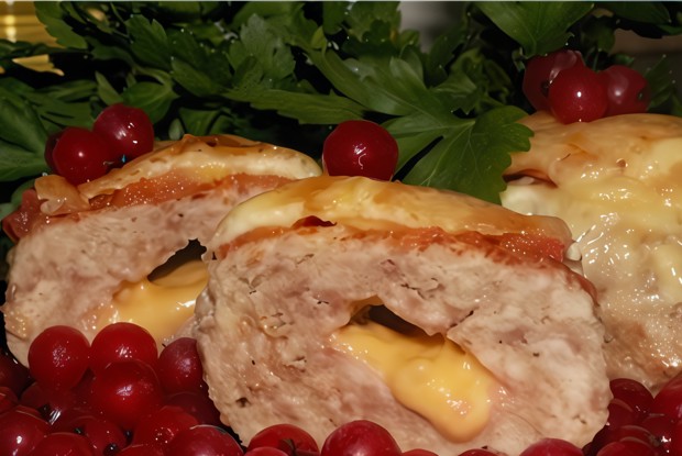 Зразы из индейки с начинкой